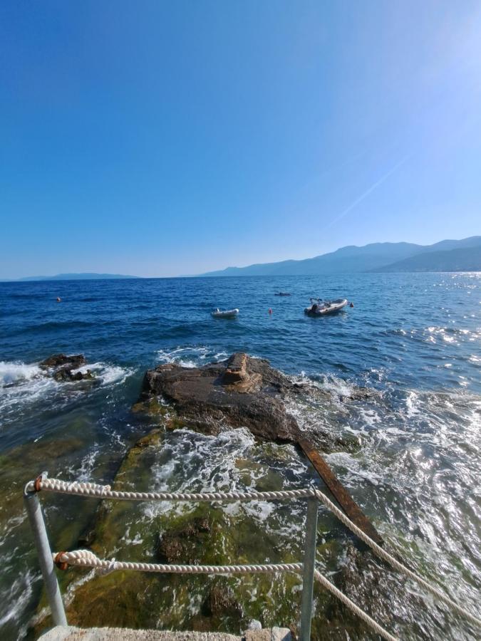 Lola Bivio Lägenhet Rijeka Exteriör bild