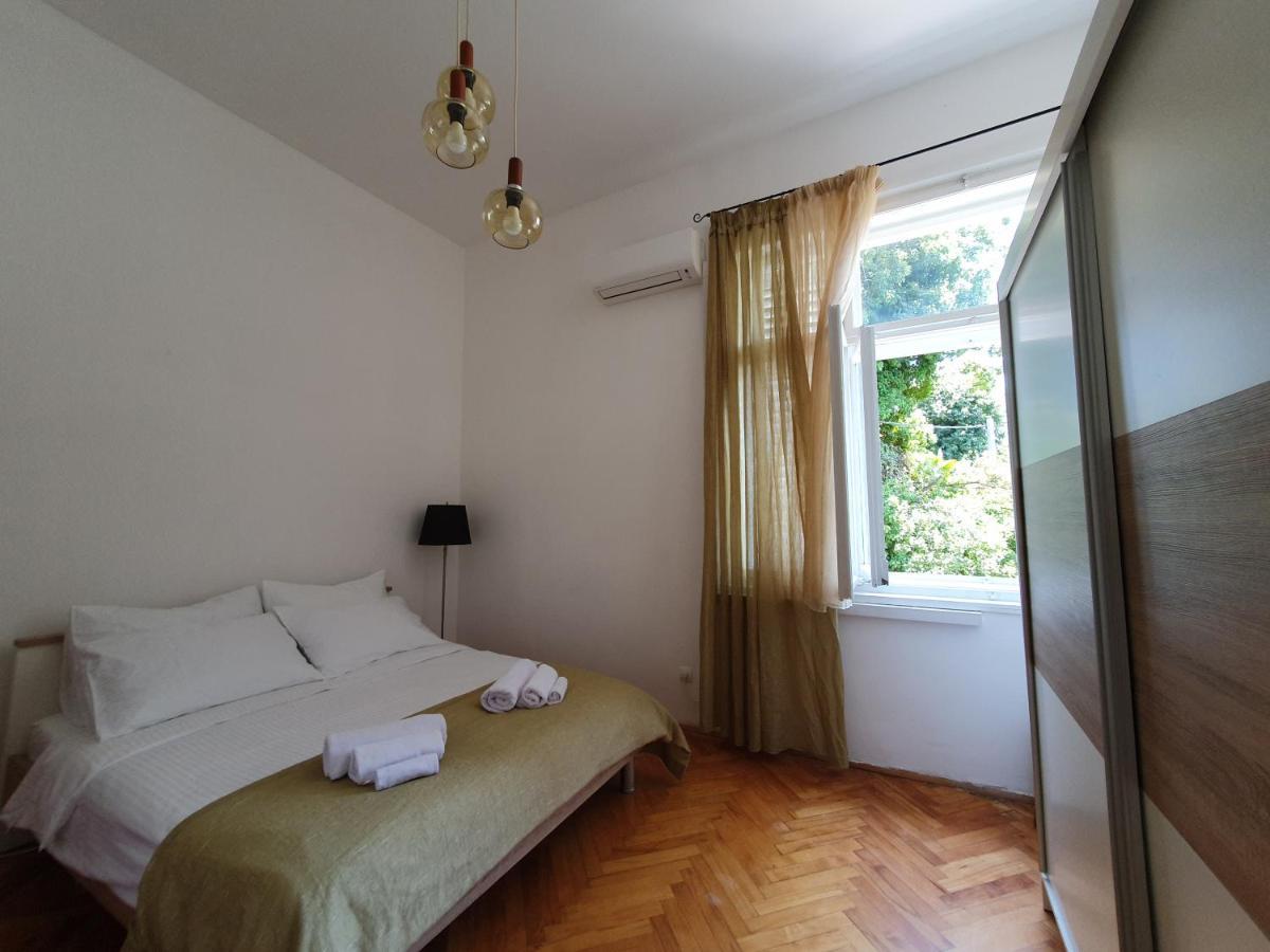 Lola Bivio Lägenhet Rijeka Exteriör bild